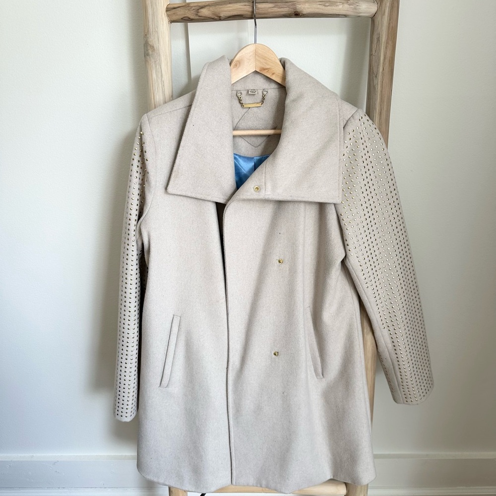 Jou Jou Cream Trench Coat with Perforated Sleeves
